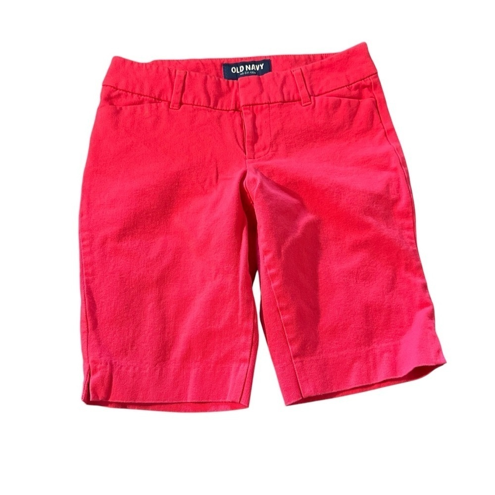 Old Navy women's size 0 hot pink bermuda shorts
